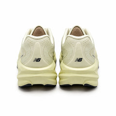 NEW BALANCE SUPERCOMP/SC REBEL