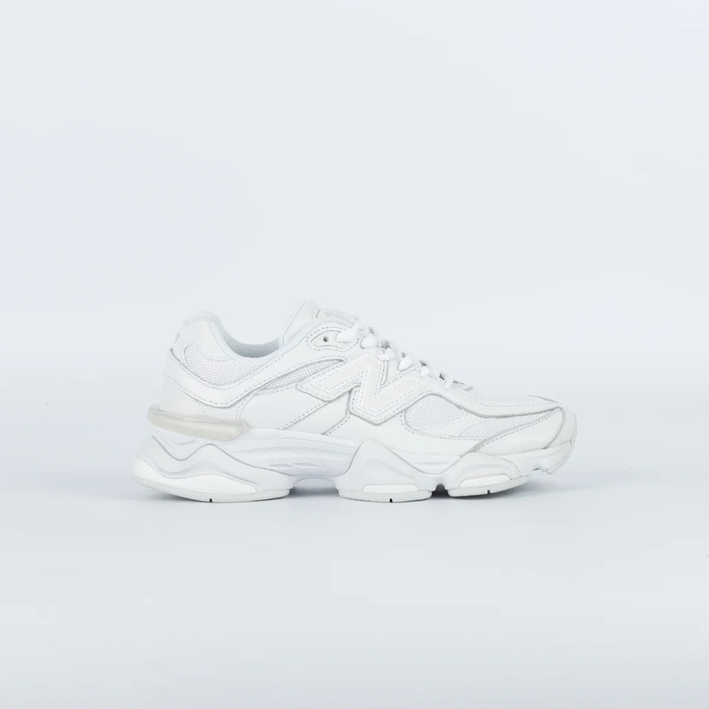 New Balance Tênis 9060