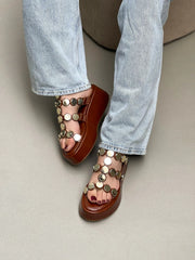 Flatform Romana Medalhas Preta