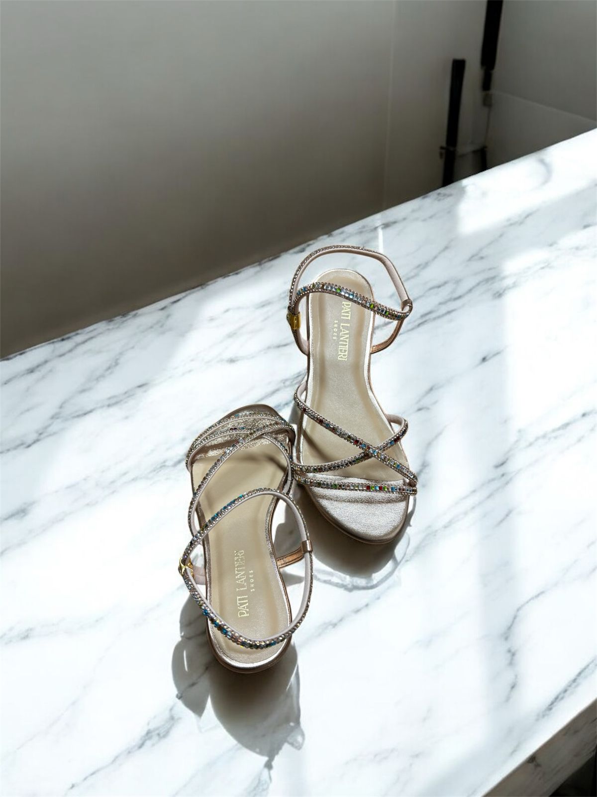 PATI LANTIERI SANDÁLIA RASTEIRA