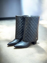 CAPODARTE BOTA BICO FINO DE COURO MATELASSÊ