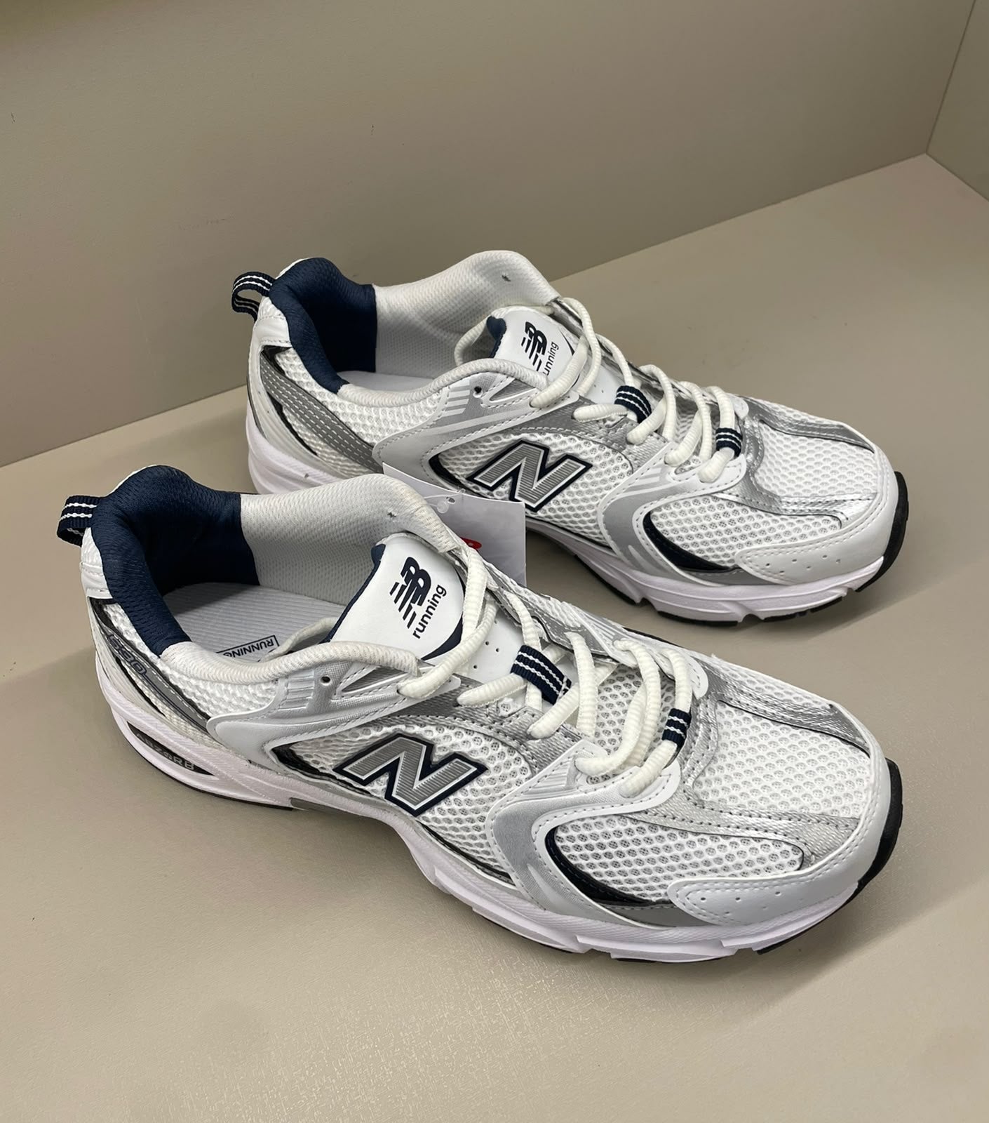 NEW BALANCE TENIS 530
