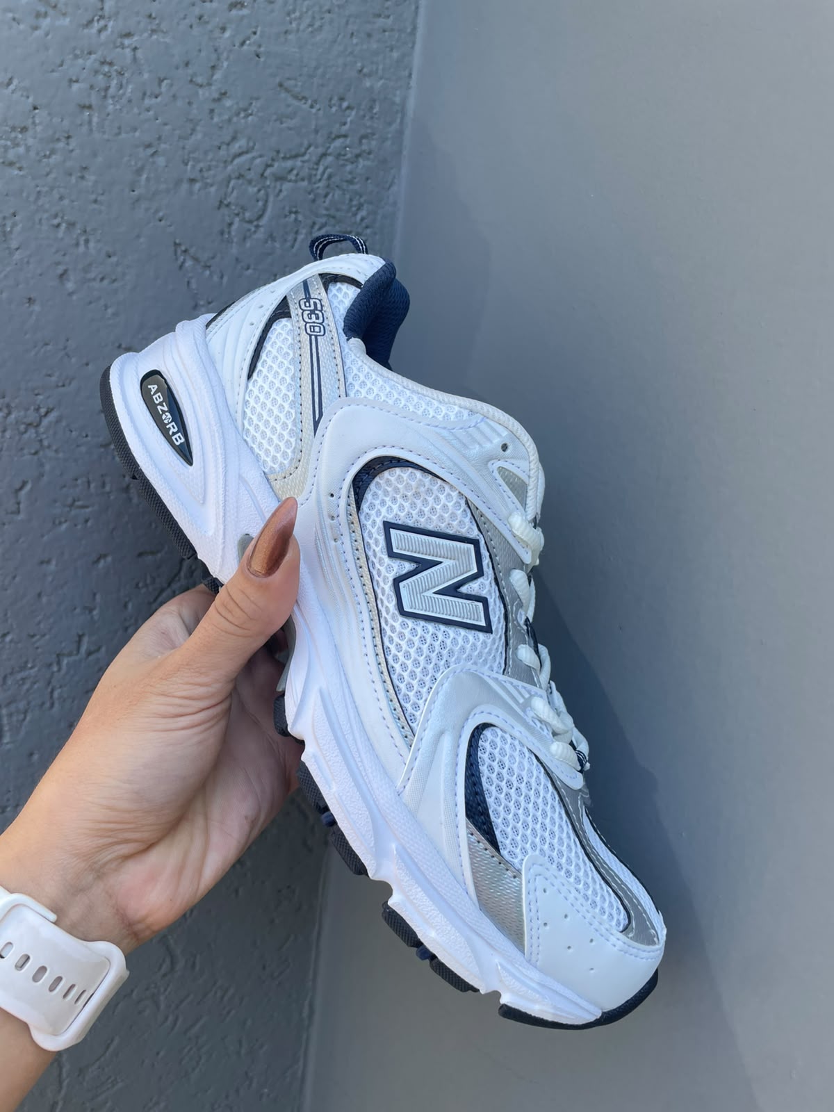 NEW BALANCE TENIS 530