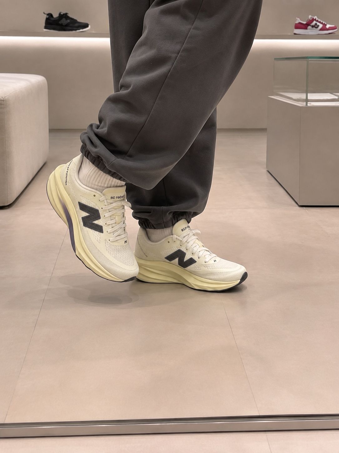NEW BALANCE SUPERCOMP/SC REBEL