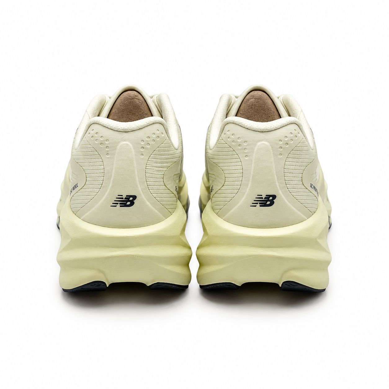 NEW BALANCE SUPERCOMP/SC REBEL