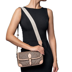 CAPODARTE BOLSA ALÇA GORGURÃO BEGE MONOGRAMA VIRA BAGUETE