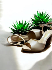 PATI LANTIERI SANDÁLIA SALTO BLOCO MÉDIO