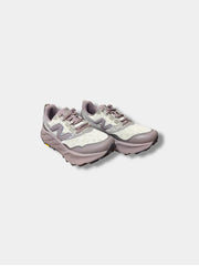 NEW BALANCE TENIS HIERRO V9
